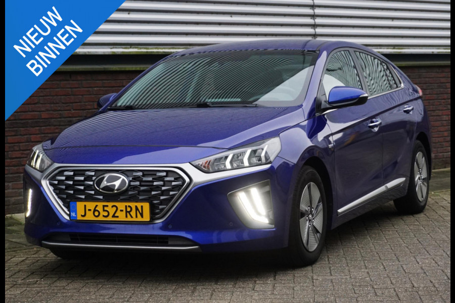 Hyundai IONIQ 1.6 GDi Hybrid Premium/Facelift/Leer/Camera/ Navi/Nieuwe banden!