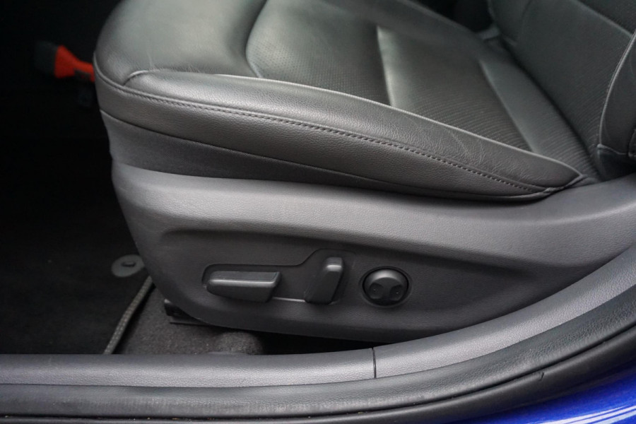 Hyundai IONIQ 1.6 GDi Hybrid Premium/Facelift/Leer/Camera/ Navi/Nieuwe banden!