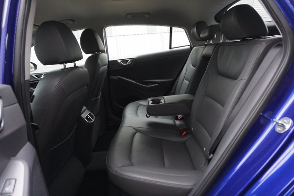 Hyundai IONIQ 1.6 GDi Hybrid Premium/Facelift/Leer/Camera/ Navi/Nieuwe banden!