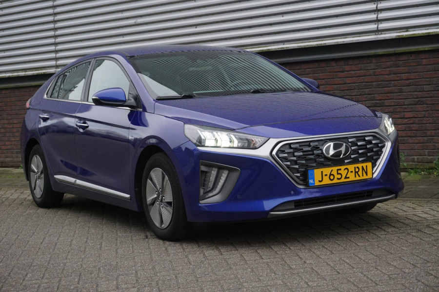 Hyundai IONIQ 1.6 GDi Hybrid Premium/Facelift/Leer/Camera/ Navi/Nieuwe banden!