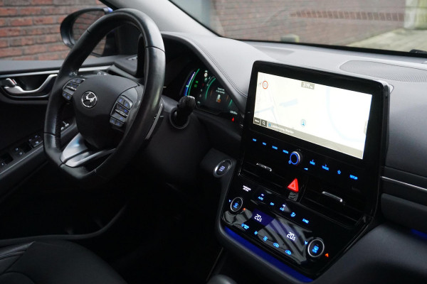 Hyundai IONIQ 1.6 GDi Hybrid Premium/Facelift/Leer/Camera/ Navi/Nieuwe banden!