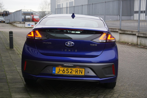 Hyundai IONIQ 1.6 GDi Hybrid Premium/Facelift/Leer/Camera/ Navi/Nieuwe banden!