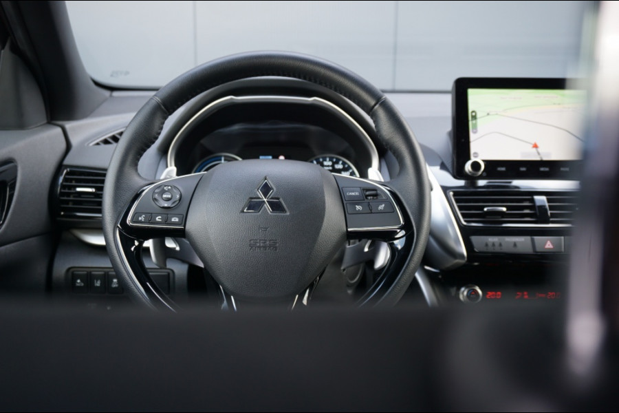 Mitsubishi Eclipse Cross PHEV Intense+ AUTOMAAT CARPLAY | CAMERA | HAAK | STOELVERW.