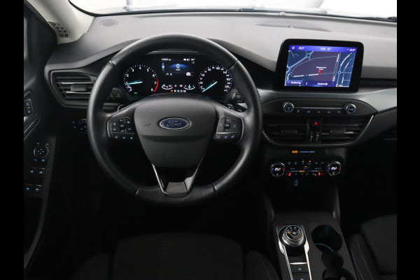 Ford Focus 1.5 EcoBoost Active | Stoel & stuurverwarming | Trekhaak | Camera | Adaptive cruise | Carplay | Navigatie | B&O Sound | Climate control | Keyless | Full LED | Park Assist