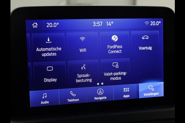 Ford Focus 1.5 EcoBoost Active | Stoel & stuurverwarming | Trekhaak | Camera | Adaptive cruise | Carplay | Navigatie | B&O Sound | Climate control | Keyless | Full LED | Park Assist