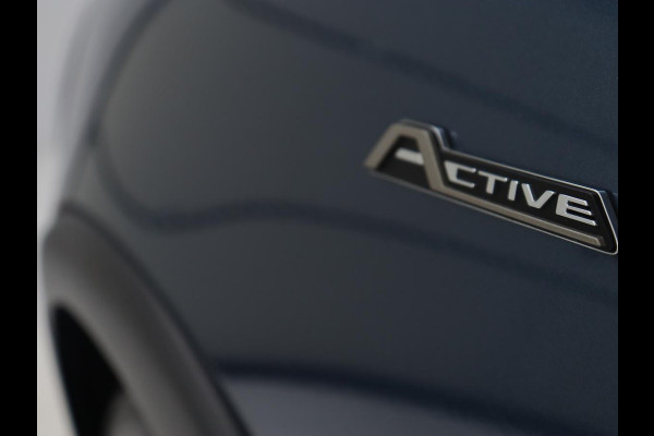 Ford Focus 1.5 EcoBoost Active | Stoel & stuurverwarming | Trekhaak | Camera | Adaptive cruise | Carplay | Navigatie | B&O Sound | Climate control | Keyless | Full LED | Park Assist