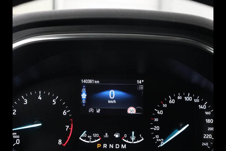 Ford Focus 1.5 EcoBoost Active | Stoel & stuurverwarming | Trekhaak | Camera | Adaptive cruise | Carplay | Navigatie | B&O Sound | Climate control | Keyless | Full LED | Park Assist