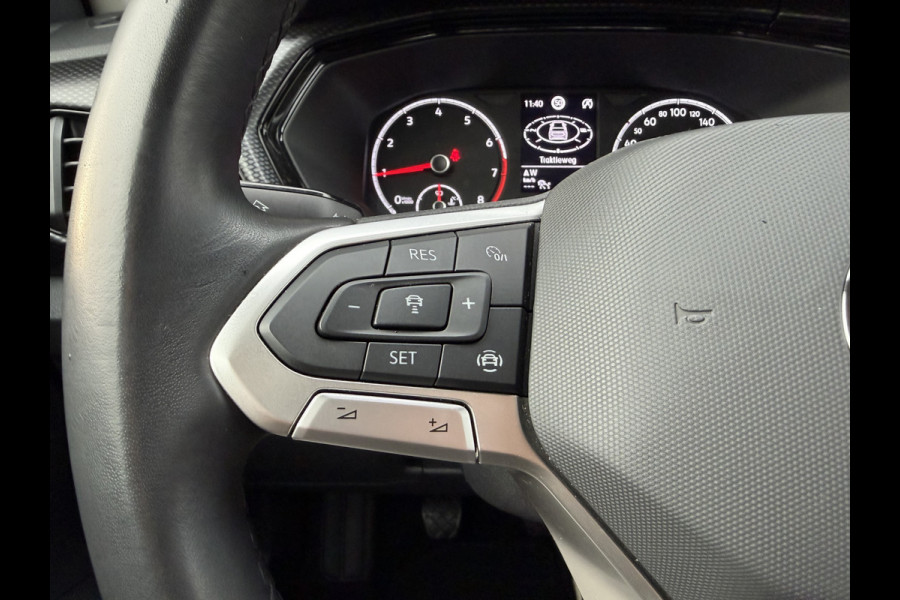 Volkswagen T-Cross 1.0 TSI Life / Adaptive Cruise / Carplay / Navigatie / Airco / Achteruitrij- camera /
