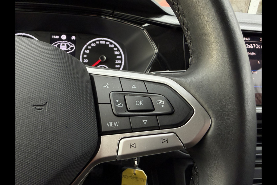 Volkswagen T-Cross 1.0 TSI Life / Adaptive Cruise / Carplay / Navigatie / Airco / Achteruitrij- camera /