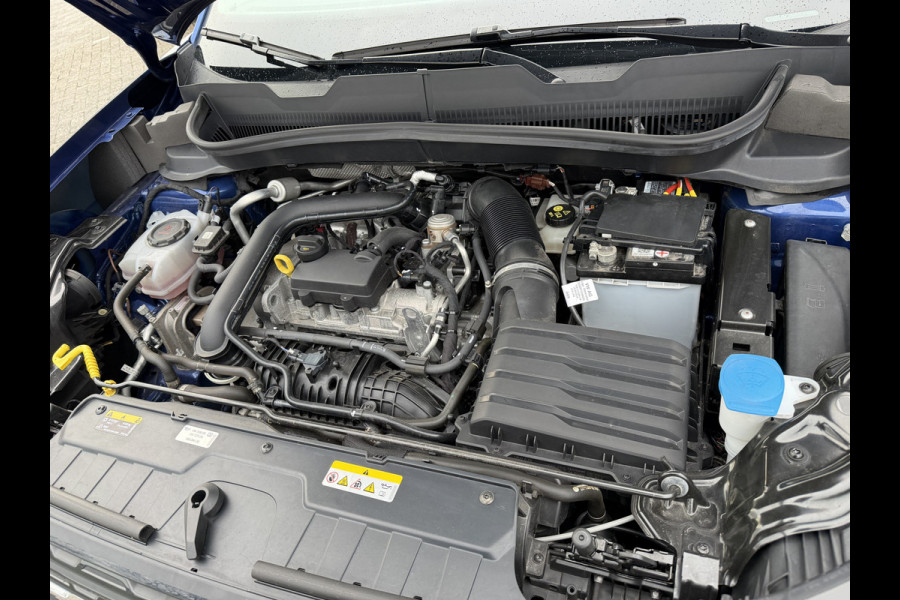 Volkswagen T-Cross 1.0 TSI Life / Adaptive Cruise / Carplay / Navigatie / Airco / Achteruitrij- camera /