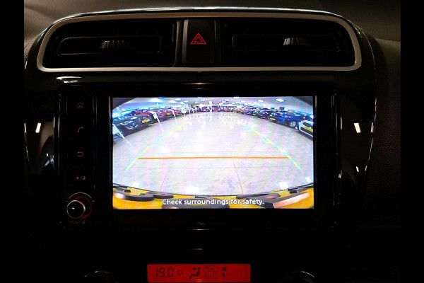 Mitsubishi Space Star 1.2 Intense Incl. Apple Carplay/Android Auto | Achteruitrijcamera | Lichtmetalen velgen