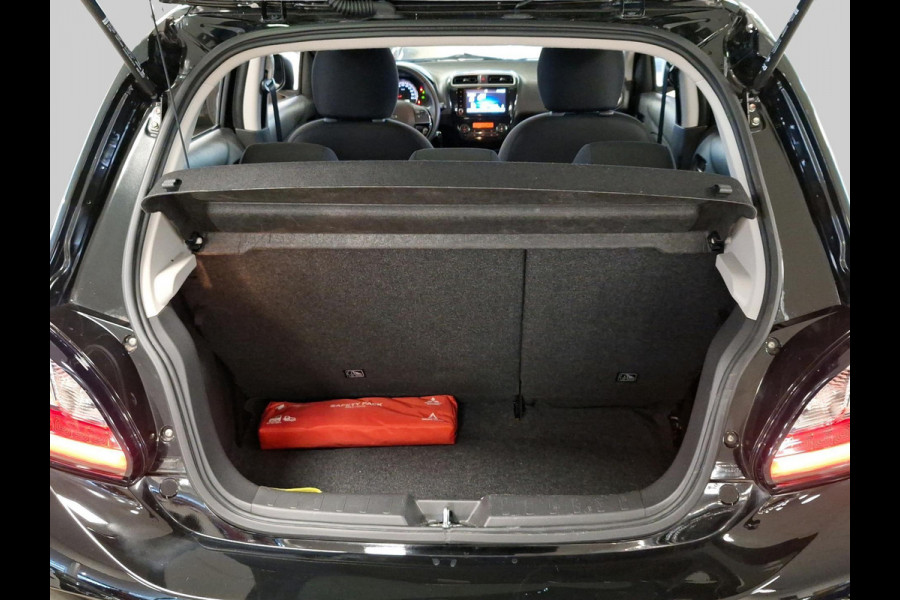Mitsubishi Space Star 1.2 Intense Incl. Apple Carplay/Android Auto | Achteruitrijcamera | Lichtmetalen velgen