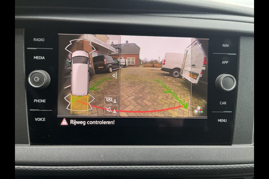 Volkswagen Transporter T6.1 2.0 TDI 150pk E6 L2 Lease €421 p/m, Airco, Navi, PDC, Sortimo inrichting, Trekhaak, Volledig onderhoudshistorie aanwezig