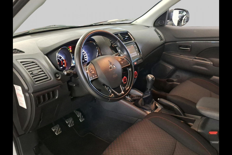 Mitsubishi ASX 1.6 Cleartec Connect Pro /Inc Trekhaak