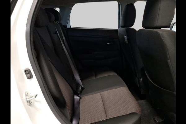 Mitsubishi ASX 1.6 Cleartec Connect Pro /Inc Trekhaak