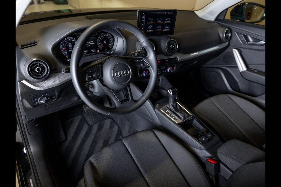 Audi Q2 35 TFSI Advanced edition / 150pk / Stoelverwarming / Keyless entry / Matrix LED / Adaptieve cruise control /