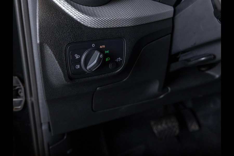 Audi Q2 35 TFSI Advanced edition / 150pk / Stoelverwarming / Keyless entry / Matrix LED / Adaptieve cruise control /