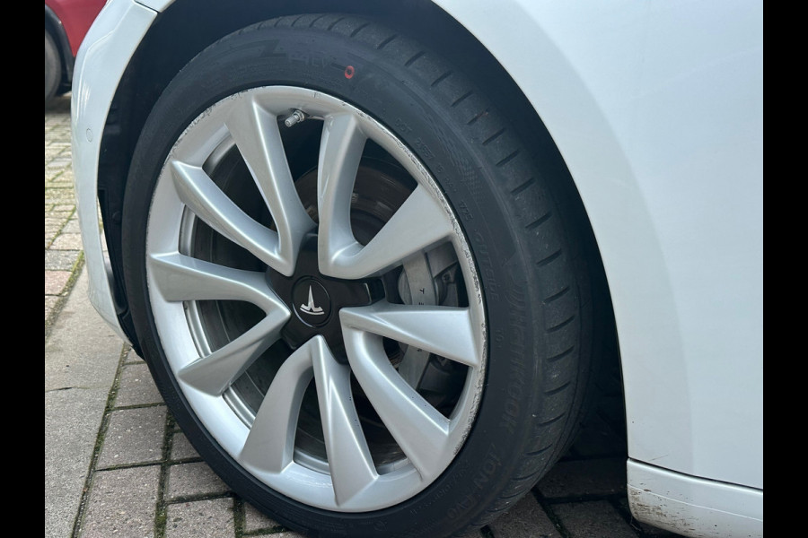 Tesla Model 3 Long Range AWD 75 kWh SOH 90.4%