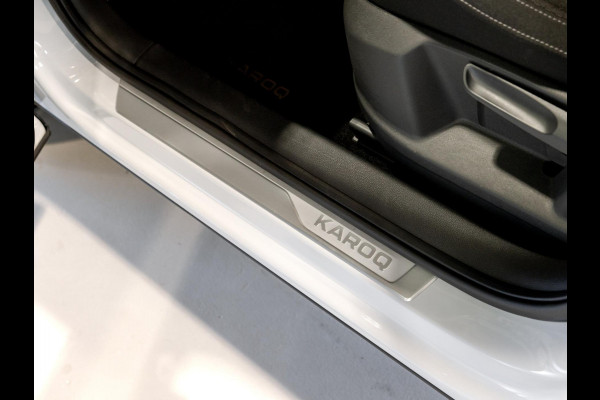 Škoda Karoq 1.5 TSI ACT Business Edition / 150pk / Achteruitrij camera / Stoelverwarming / Adaptieve cruise control /