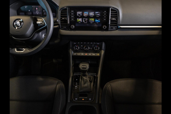 Škoda Karoq 1.5 TSI ACT Business Edition / 150pk / Achteruitrij camera / Stoelverwarming / Adaptieve cruise control /