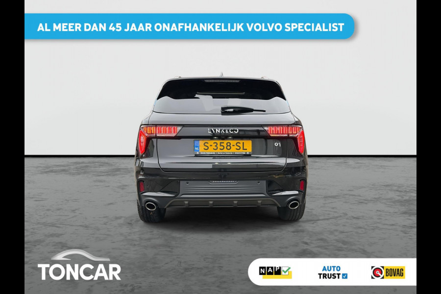 Lynk & Co 01 1.5 Plug in Hybrid 261pk | SkyRoof | 360° Camera | Climate Pack | Pilot Assist | Park Assist | Carplay Android auto