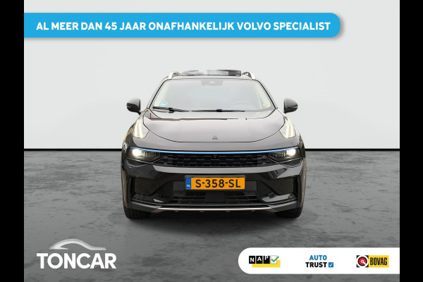 Lynk & Co 01 1.5 Plug in Hybrid 261pk | SkyRoof | 360° Camera | Climate Pack | Pilot Assist | Park Assist | Carplay Android auto