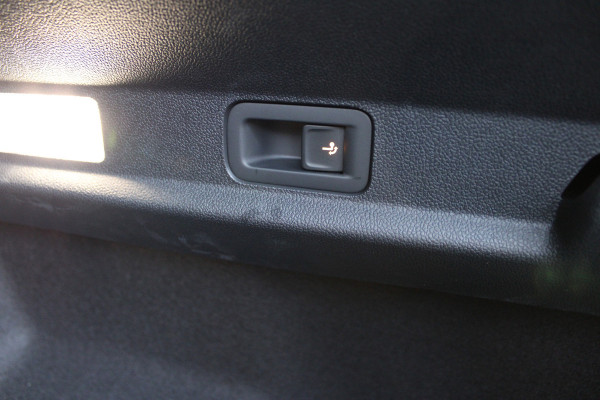 Ford Capri Extended Range RWD 77 kWh | Trekhaak | Head-Up | Winterpack | AGR