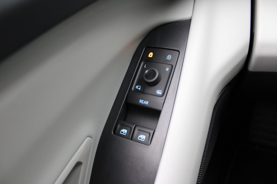 Ford Capri Extended Range RWD 77 kWh | Trekhaak | Head-Up | Winterpack | AGR