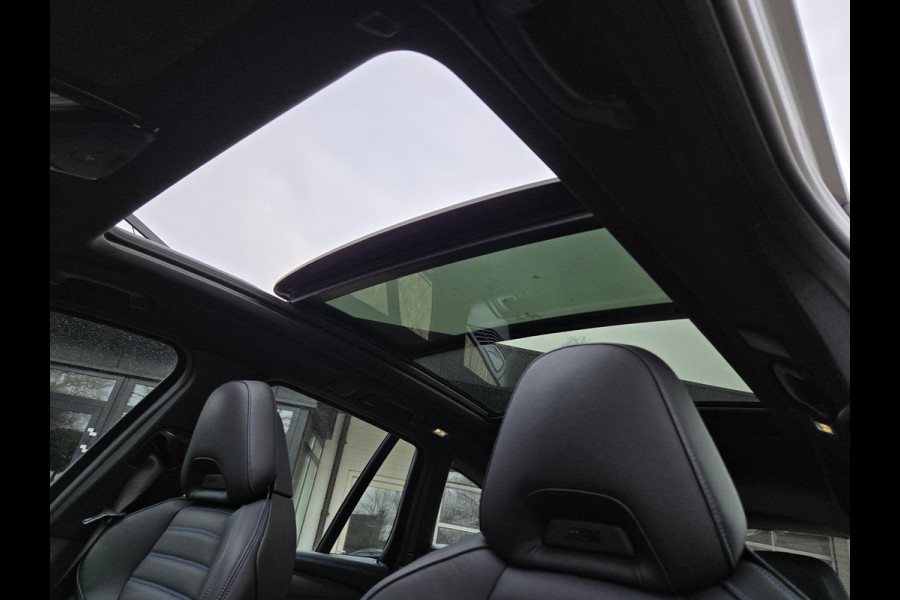 BMW X3 xDrive20i M SPORT | M SPORTSTOELEN | MEMORY STOELEN | PANORMA | TREKHAAK | CAMERA |