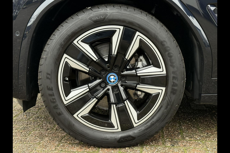 BMW iX3 LCI High Executive 80 kWh | PANORAMA | M SPORT PAKKET | DRIVING ASS. PROFF. |