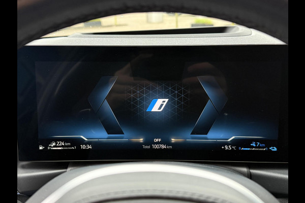 BMW 3 Serie Touring 330e M SPORT LCI | DRIVING PROFF. | TREKHAAK | 360 CAMERA | LEDER |