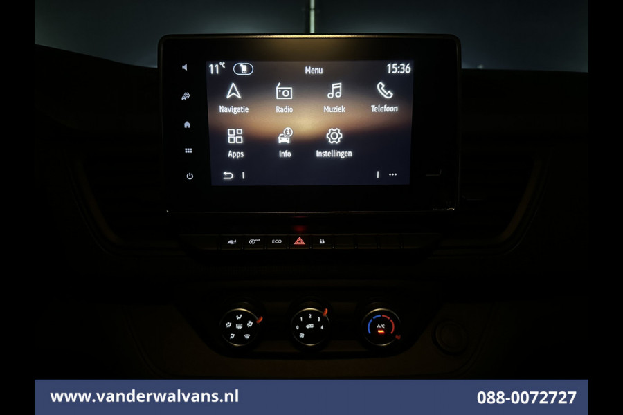 Renault Trafic 2.0 dCi 131pk L2H1 Euro6 Airco | Navigatie | LED | Cruisecontrol | 2500kg Trekhaak Parkeersensoren, Bijrijdersbank