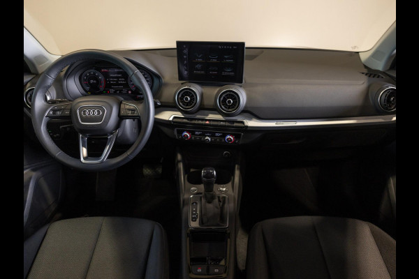 Audi Q2 35 TFSI Advanced edition / 150pk / Stoelverwarming / Keyless entry / Matrix LED / Adaptieve cruise control /