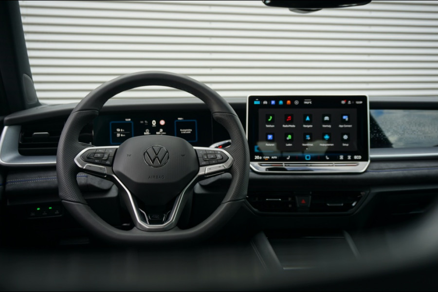 Volkswagen Tayron 272PK PHEV R-Line WINTERPACK | ADPATIEF | 20' | PANO | NIEUW!