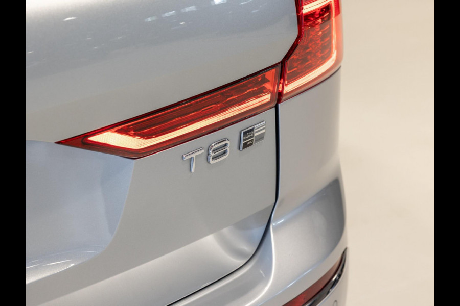 Volvo XC60 2.0 T8 Twin Engine AWD Inscription / 407pk / ERAD vervangen / Trekhaak / Panorama dak / Stoelverwarming /