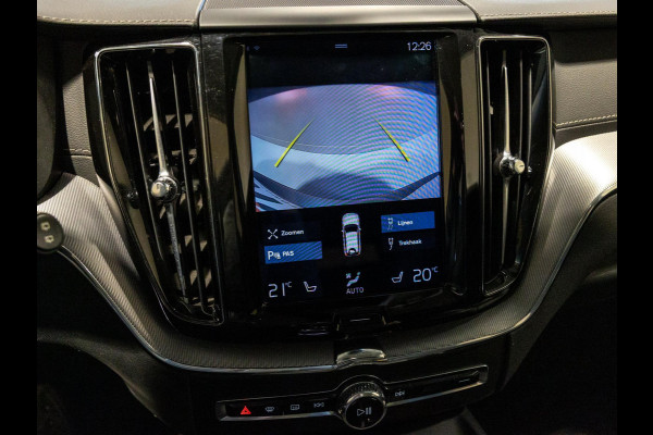 Volvo XC60 2.0 T8 Twin Engine AWD Inscription / 407pk / ERAD vervangen / Trekhaak / Panorama dak / Stoelverwarming /