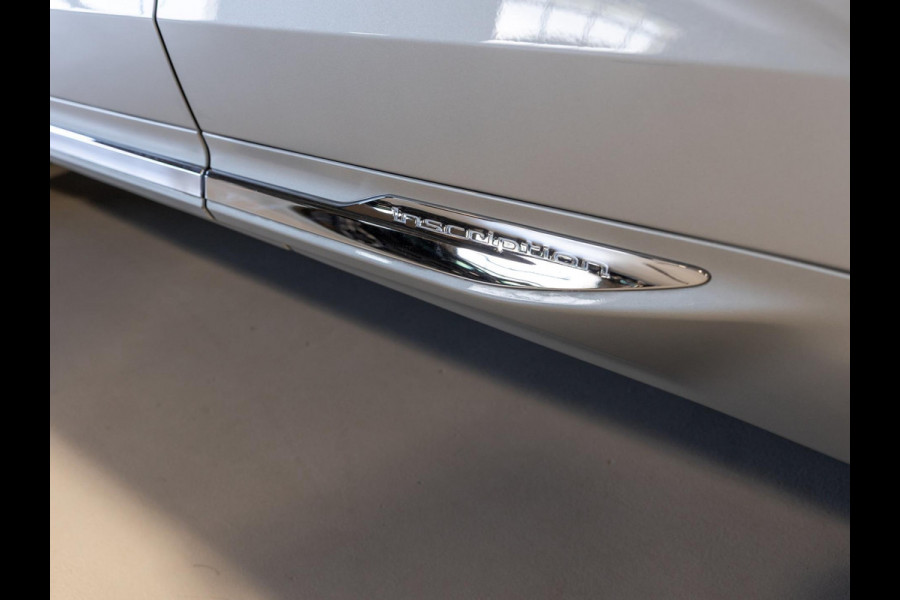 Volvo XC60 2.0 T8 Twin Engine AWD Inscription / 407pk / ERAD vervangen / Trekhaak / Panorama dak / Stoelverwarming /