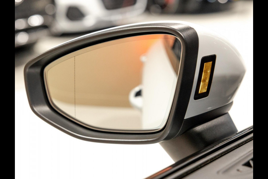 Audi A3 Sportback 35 TFSI S edition / 150pk / Panorama dak / Sonos / Achteruitrij camera /