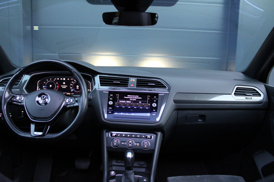 Volkswagen Tiguan Allspace 1.5 TSI Highline Business R | BTW | PANO | HUD | CAMERA | ACC | STOELVERWARMING |