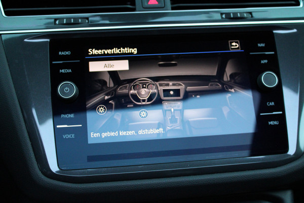 Volkswagen Tiguan Allspace 1.5 TSI Highline Business R | BTW | PANO | HUD | CAMERA | ACC | STOELVERWARMING |