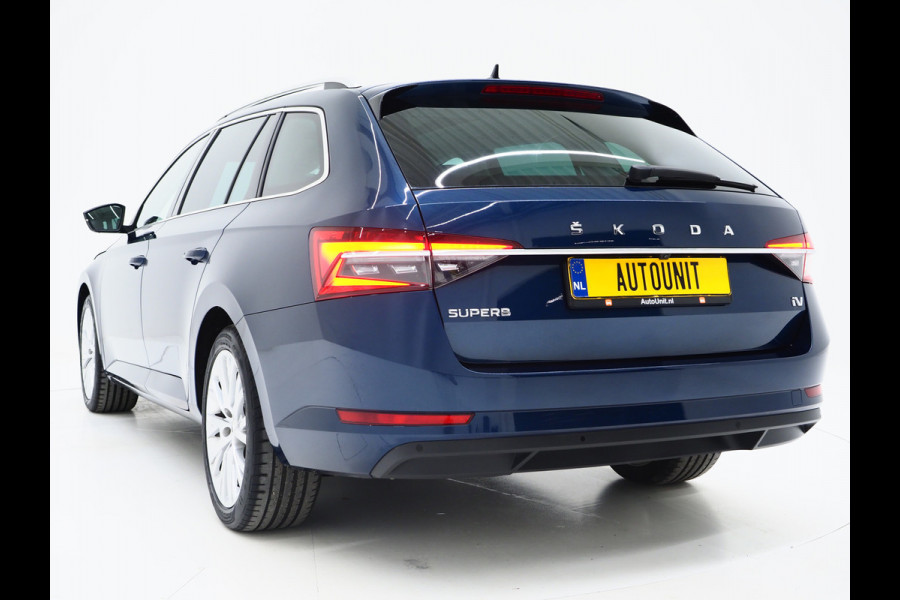 Škoda Superb Combi 1.4 TSI iV Style | Panoramadak | Canton | Trekhaak | 360 | Keyless | Adaptive Cruise | Carplay