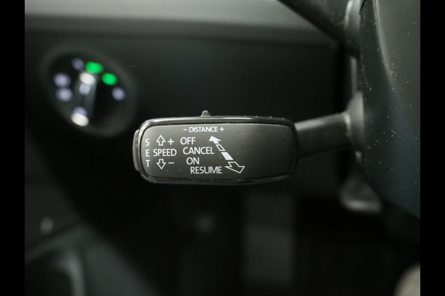 Škoda Superb Combi 1.4 TSI iV Style | Panoramadak | Canton | Trekhaak | 360 | Keyless | Adaptive Cruise | Carplay