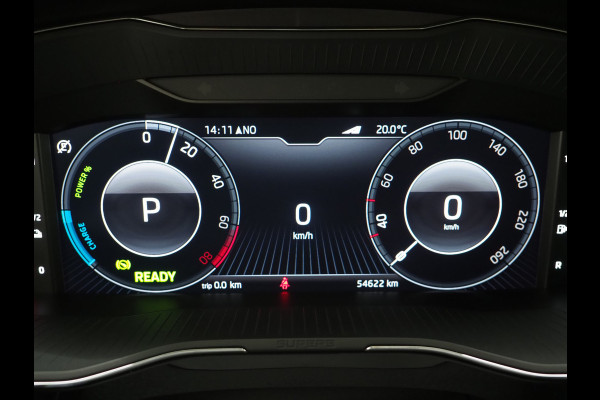 Škoda Superb Combi 1.4 TSI iV Style | Panoramadak | Canton | Trekhaak | 360 | Keyless | Adaptive Cruise | Carplay