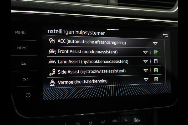Škoda Superb Combi 1.4 TSI iV Style | Panoramadak | Canton | Trekhaak | 360 | Keyless | Adaptive Cruise | Carplay