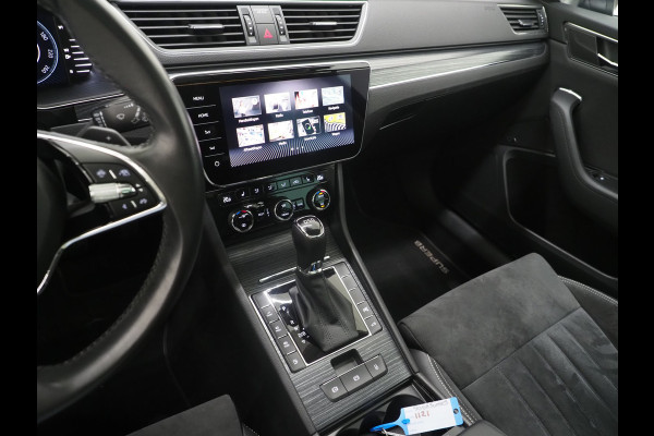 Škoda Superb Combi 1.4 TSI iV Style | Panoramadak | Canton | Trekhaak | 360 | Keyless | Adaptive Cruise | Carplay