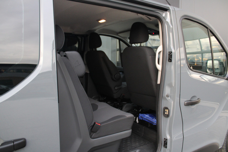 Renault Trafic 2.0 Blue dCi 170 T29 L2H1 Extra DC 170pk - 2x Schuifdeur - Camera - Trekhaak - LED - Cruise - PDC - Rijklaar