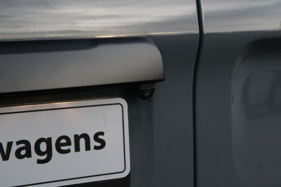 Renault Trafic 2.0 Blue dCi 170 T29 L2H1 Extra DC 170pk - 2x Schuifdeur - Camera - Trekhaak - LED - Cruise - PDC - Rijklaar