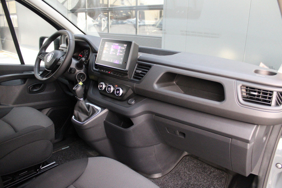 Renault Trafic 2.0 Blue dCi 170 T29 L2H1 Extra DC 170pk - 2x Schuifdeur - Camera - Trekhaak - LED - Cruise - PDC - Rijklaar