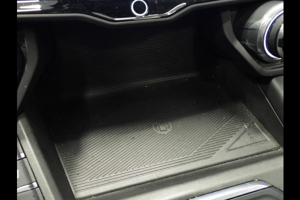 Lynk & Co 01 1.5 PHEV BlackLine NAVI/360CAM/SCHUIFDAK/LED/20"LMV!