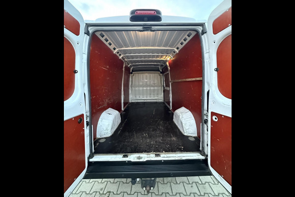 Fiat Ducato 35H 2.2 MultiJet L3H2 Trekhaak|Camera|Navi|Cruise